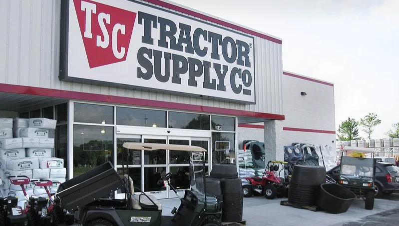 Tractor Supply Farm Ranch property type